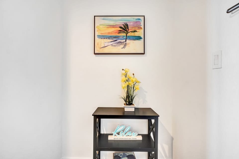 Apartment/ Amenities