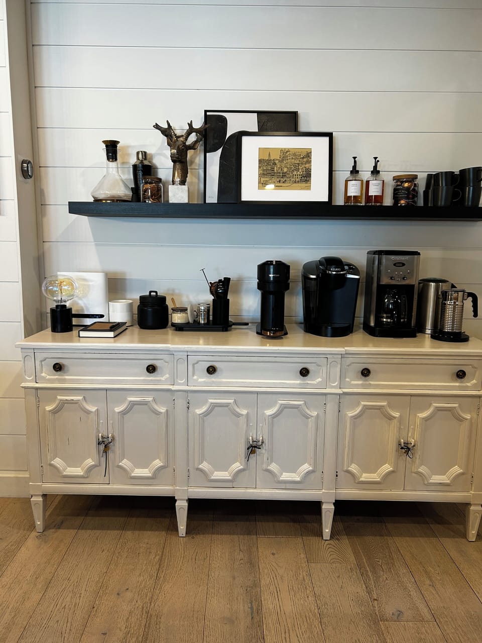 Coffee/ Beverage Bar