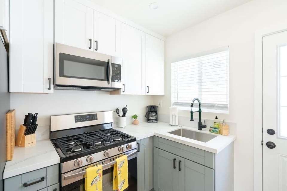 You’ll have access to high-end stainless steel appliances