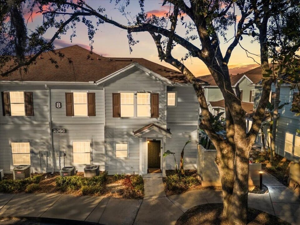 8-101LucayanHarbourCir(1)