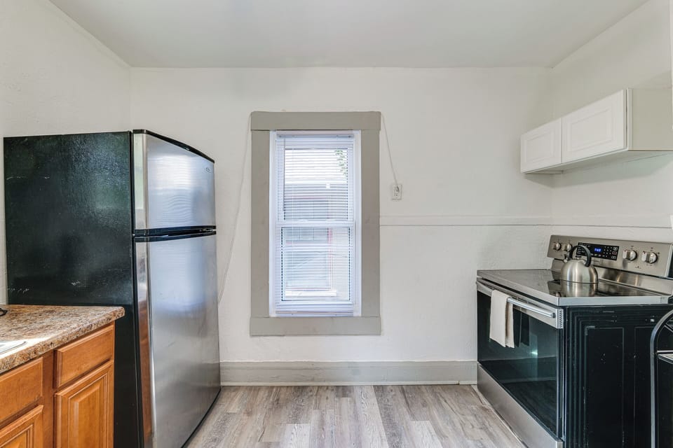 Kitchen | Tea Kettle | Microwave