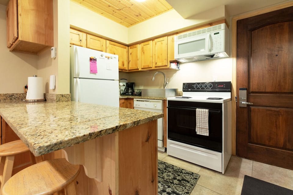 Fully stocked kitchen