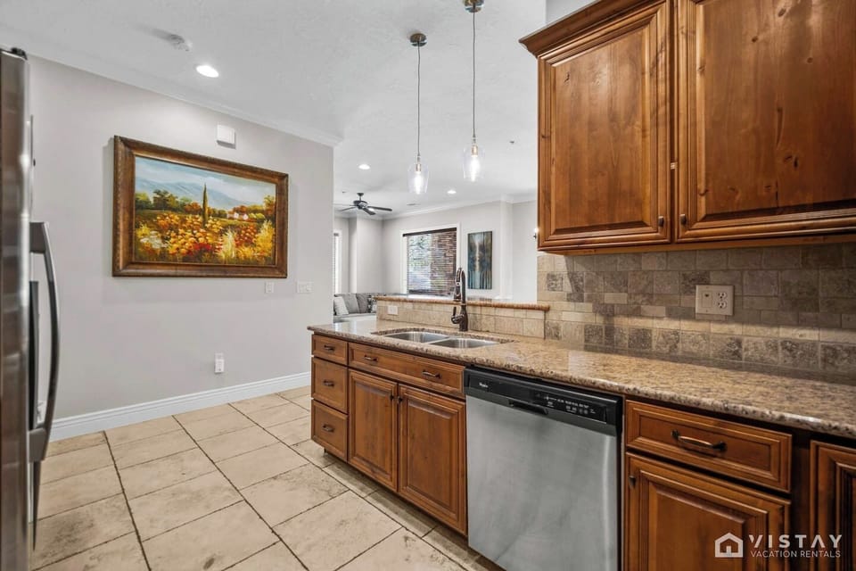 Spacious kitchen with everything needed for family meals