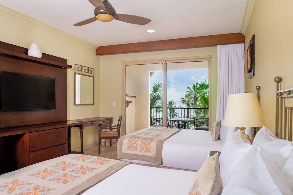 Villa del Arco Beach Resort & Spa Bedroom