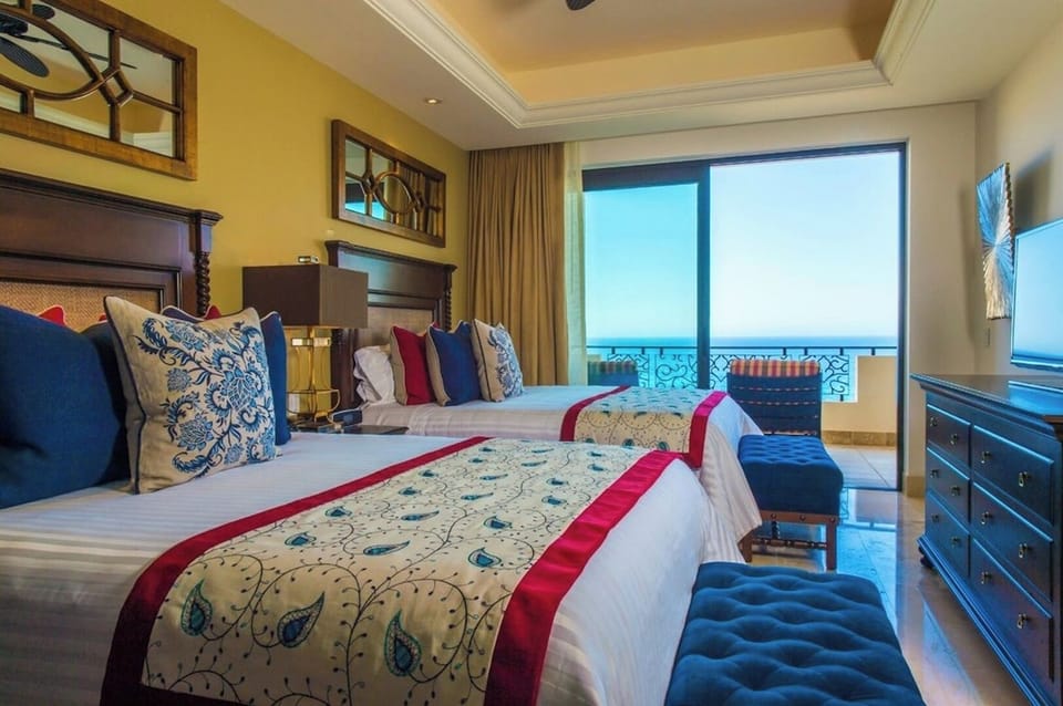 Grand Solmar Lands End Resort - Bedroom - Balcony