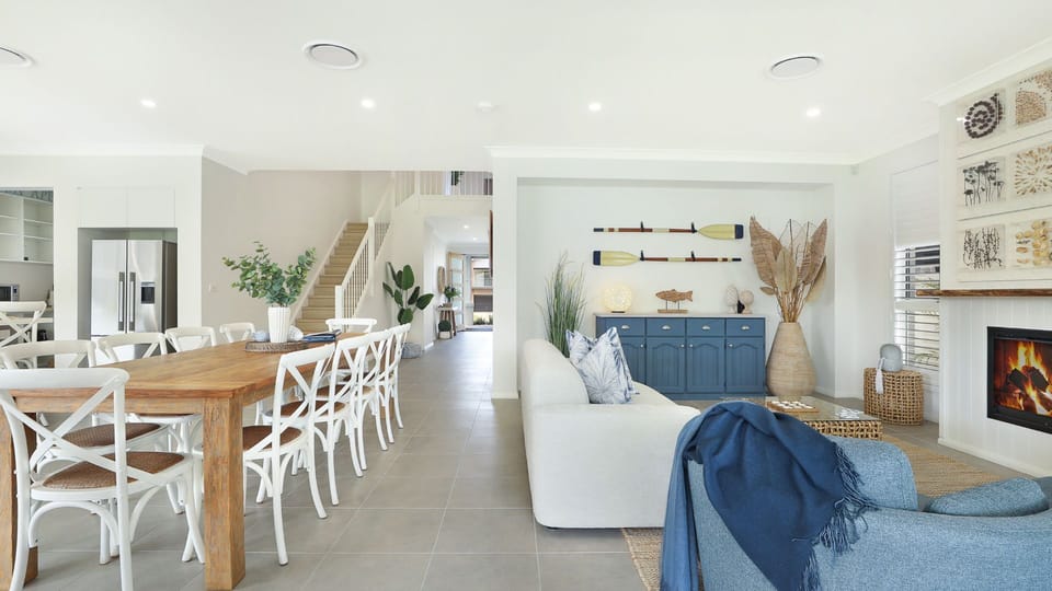 Hamptons Hideaway | Open plan living and dining | Gas fireplace | Bluetooth speaker | Board games and puzzles