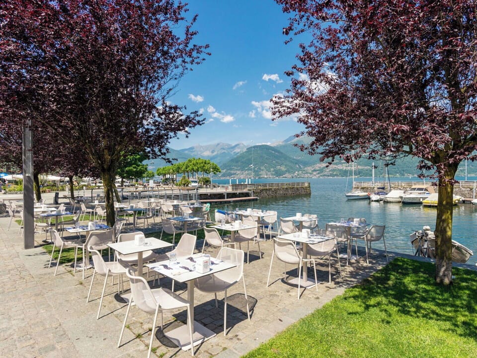 Lake, Outdoor Furniture, Mountain Range, Marina, Restaurant, Chair, Dock, Shade, Umbrella, Reservoir