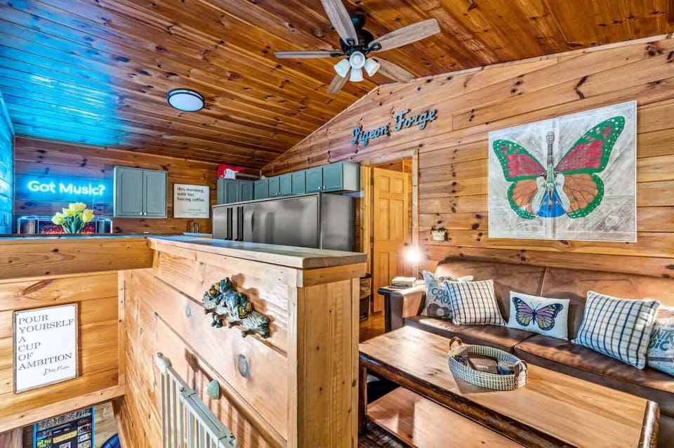 Open concept keeps the conversation rolling like a fiddle tune.