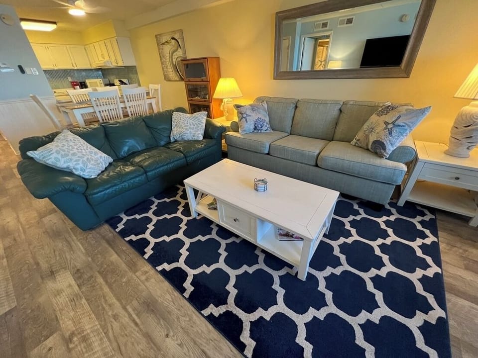 LIVING-AREA