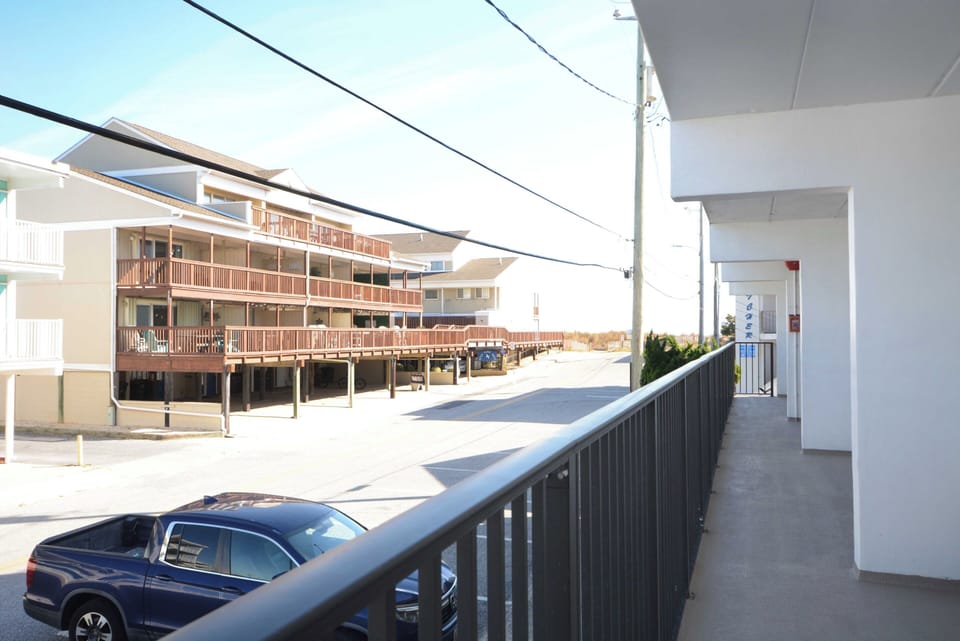 BALCONY-VIEW