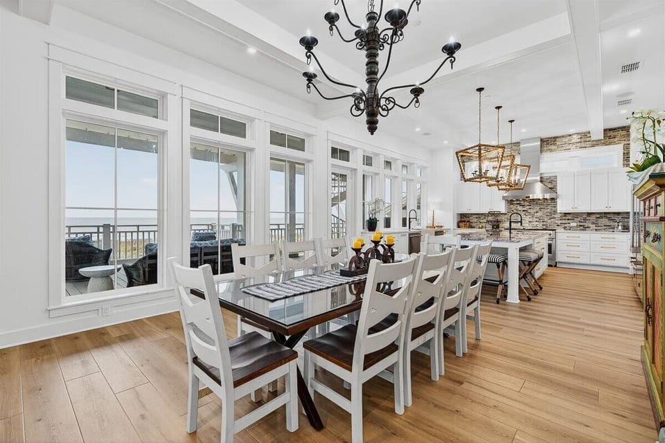 Dining Area, 3rd Floor - With balcony access and Gulf views.