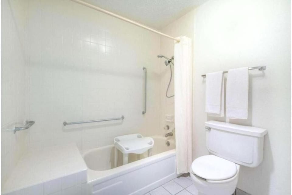 Enjoy added comfort with accessible grab bars and easy bathing.