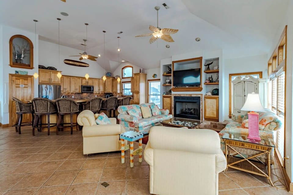 Top Level Living Area