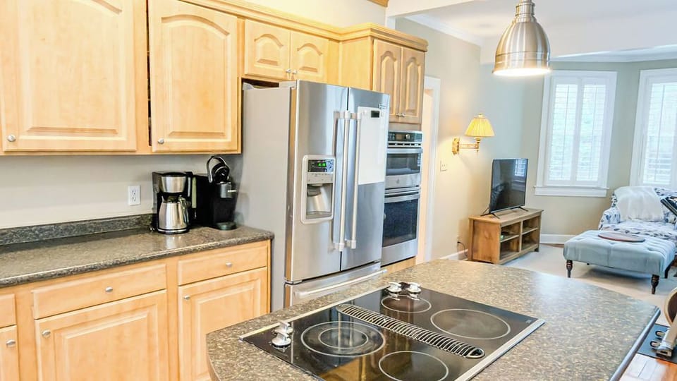 Family Room/Kitchen