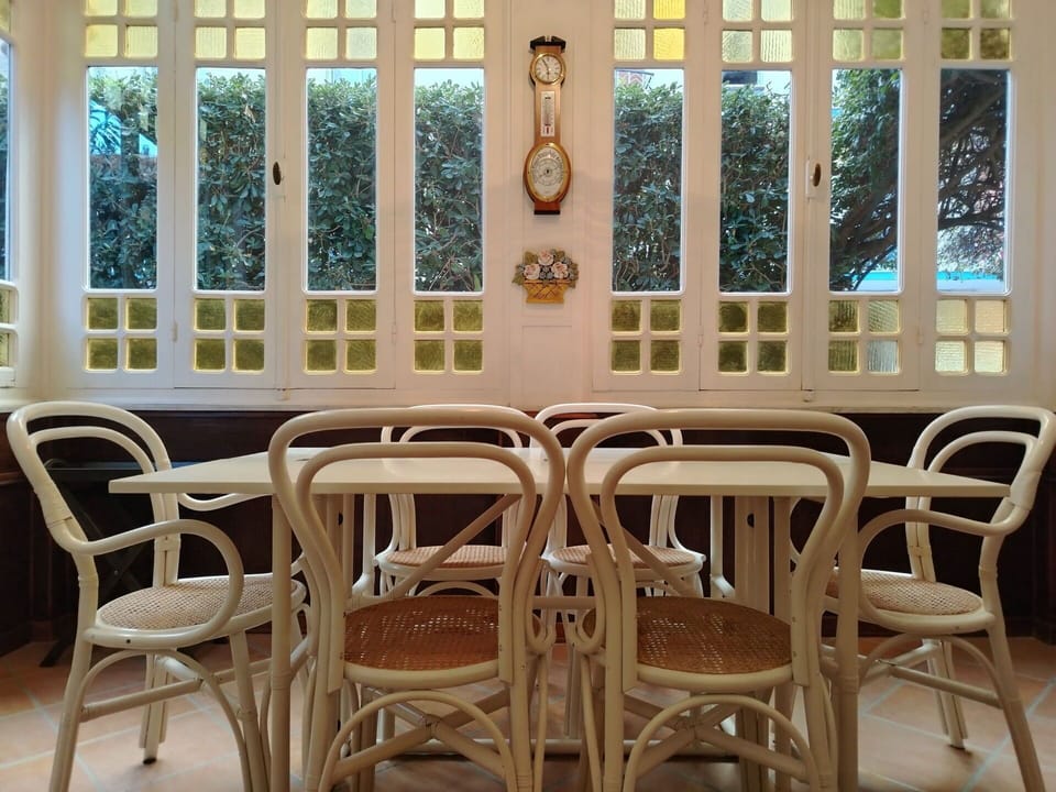 Flooring, Plumbing Fixture, Bathroom, Interior Design, Wood, Floor, Plumbing, Lighting, Tap, Furniture