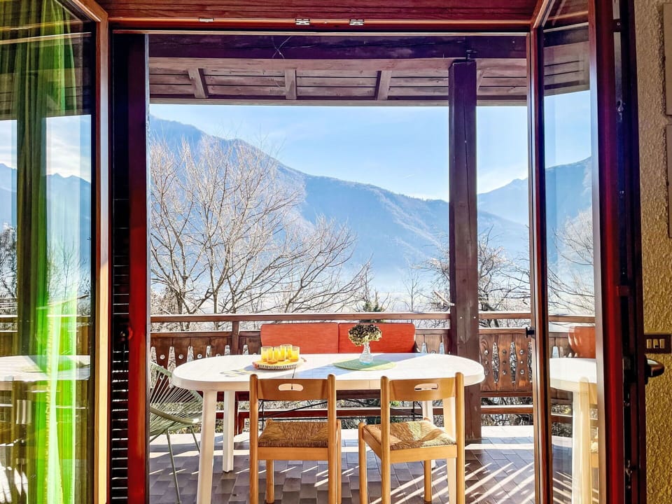 Swimming Pool, Hill, Leisure, Mountain Range, Outdoor Furniture, Hill Station, Resort, Valley, Eco Hotel, Ridge