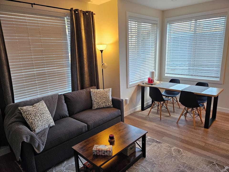 Living and Dining 