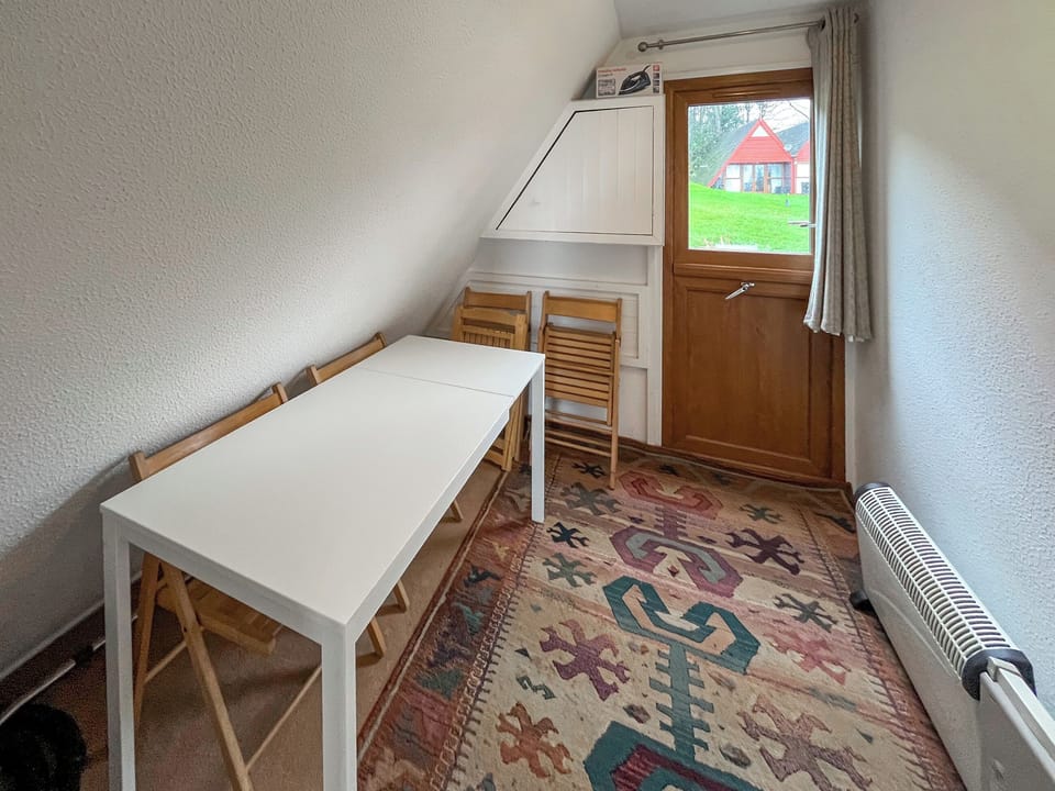 Kitchen | Chalet Lodge - Kingsdown Stays, Kingsdown, near Deal