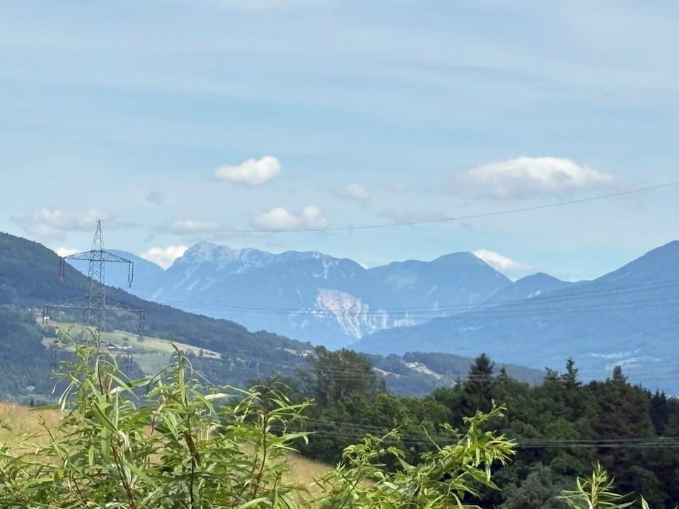 Sky, Mountainous Landforms, Mountain, Hill, Vegetation, Highland, Mountain Range, Landscape, Ecoregion, Hill Station