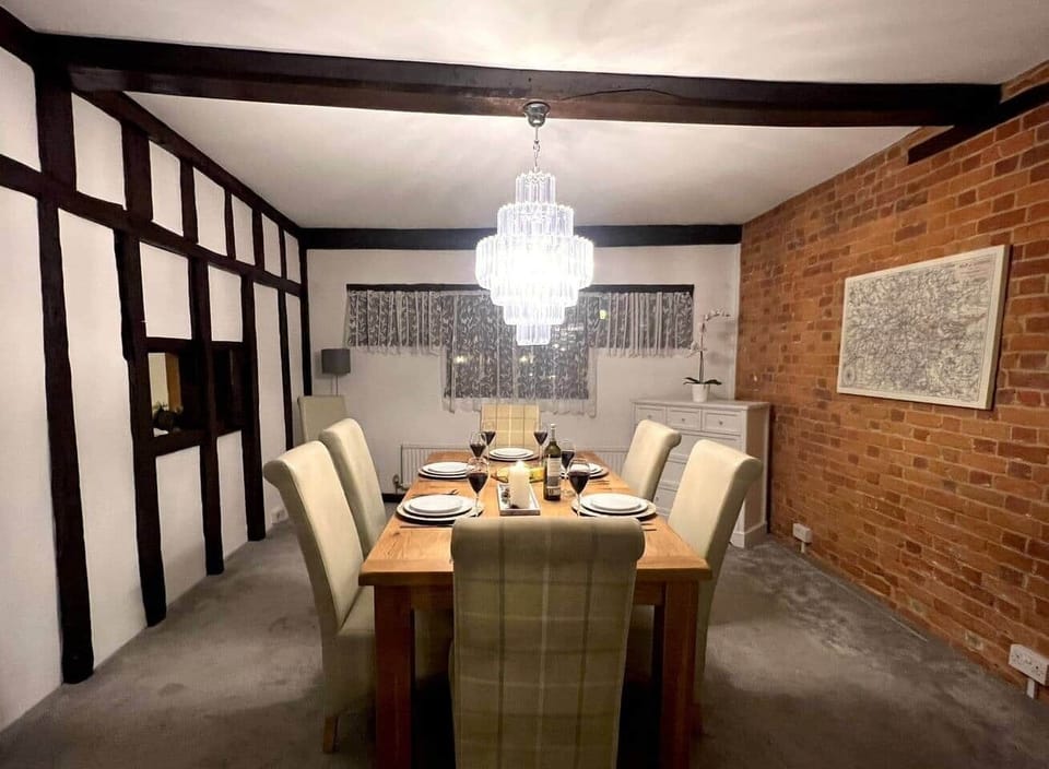 Dine in style and create lasting memories with loved ones. Book your stay today with Top Stay Hosts serviced accommodation for short or long stays.