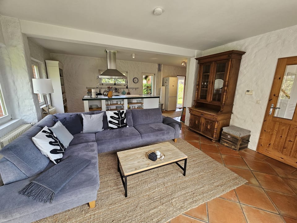 Relax in this inviting living room with a stylish sofa!