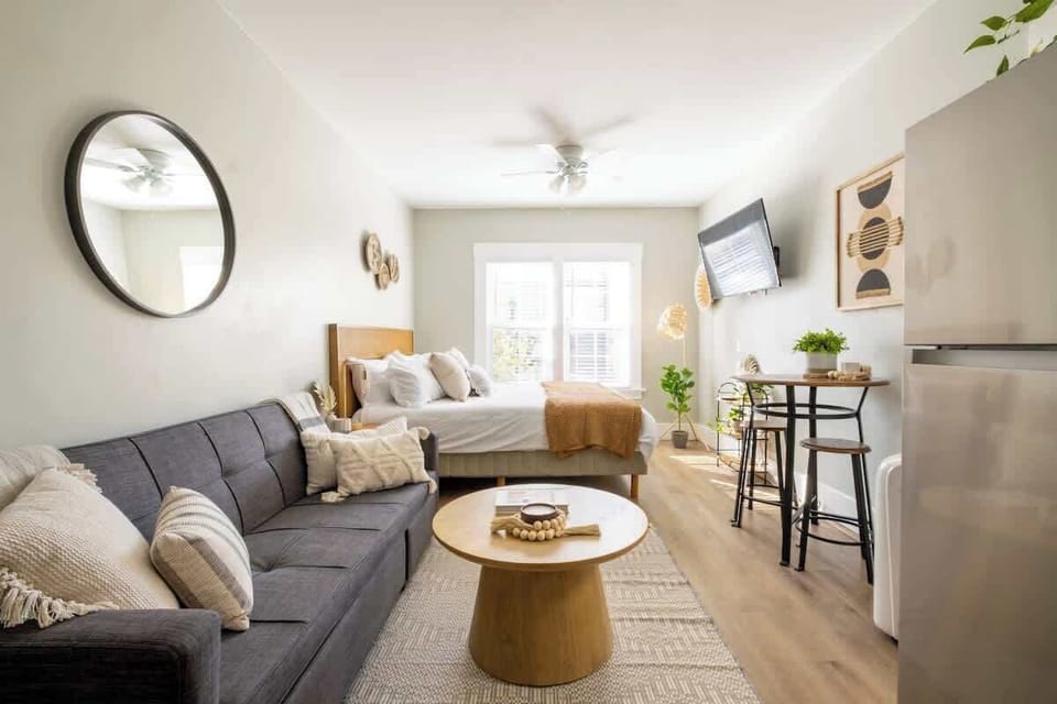 Rest, relax and recharge in this central, Little Italy studio retreat