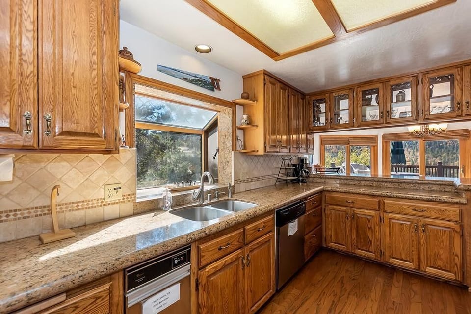 Spacious Kitchen - stainless steel appliances