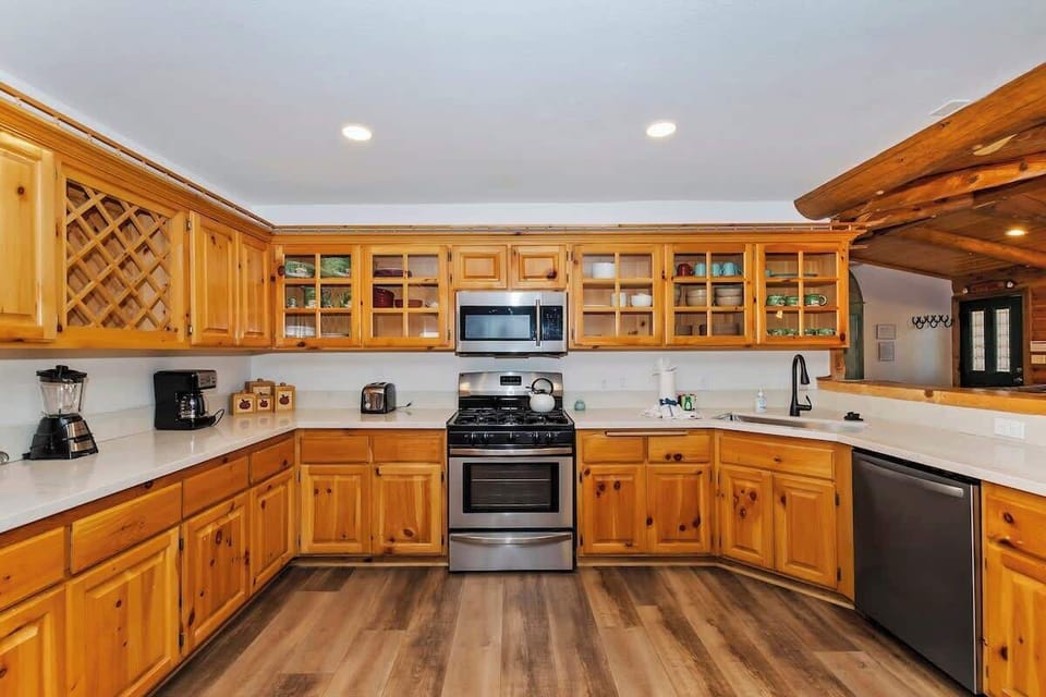 Kitchen 2