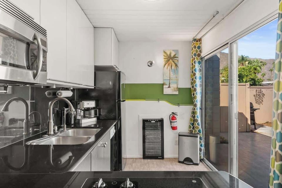 Luminous Ocotillo Bungalow - Ocotillo Lodge