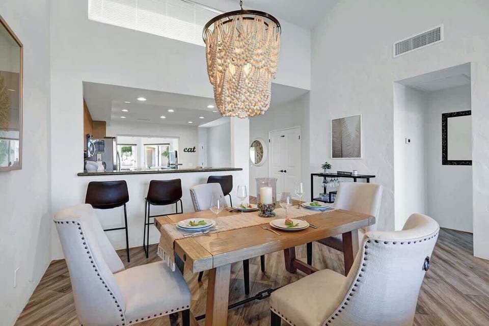 DINING SPACE REVERSE
