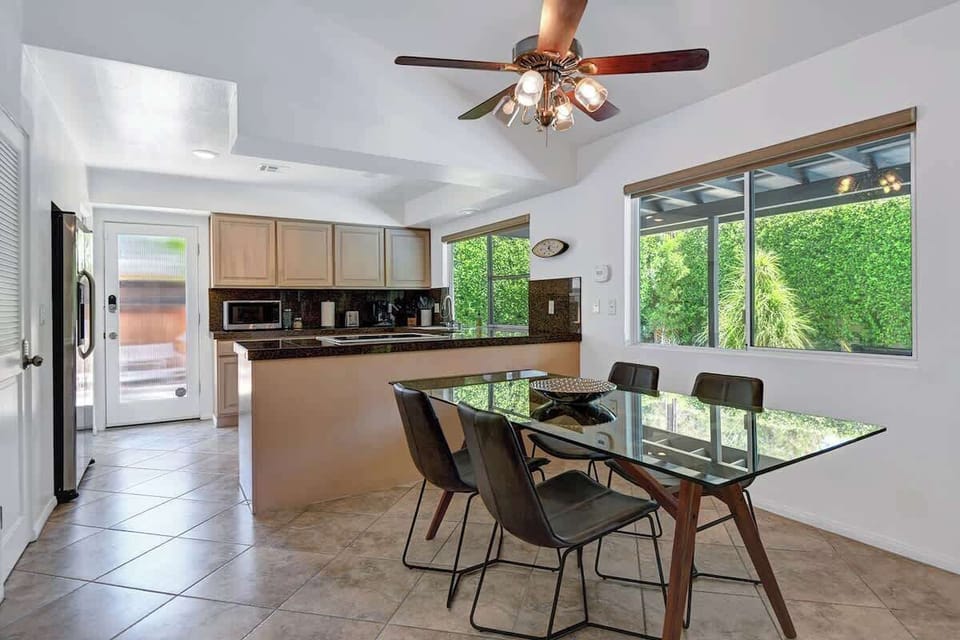 DINING TABLE TO KITCHEN.jpg mls