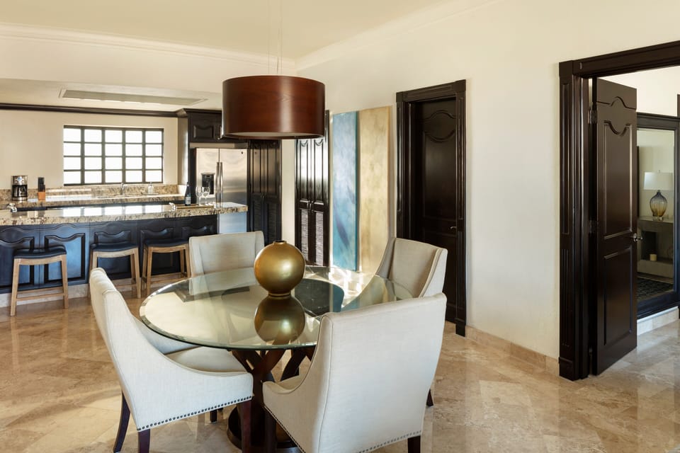 Fully equipped kitchen and dining area perfect for entertaining