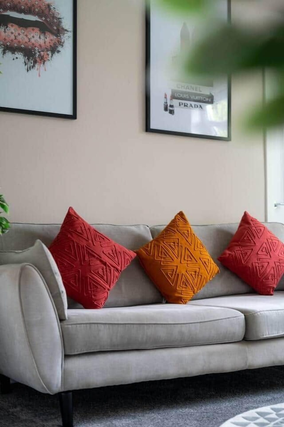The lounge boasts a stunning and thoughtfully crafted design that seamlessly blends style and comfort. Every element, from the choice of furniture to the colour scheme, exudes a sophisticated ambience that invites tranquillity and serenity.