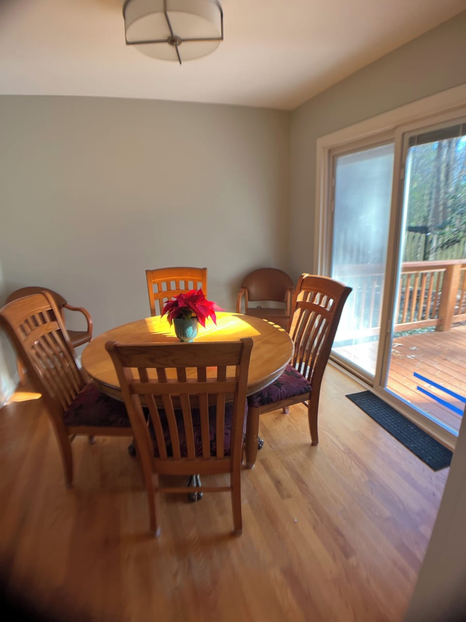 Dining room - table has leaves to extend