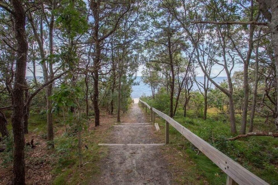 Access to Private Association Beach