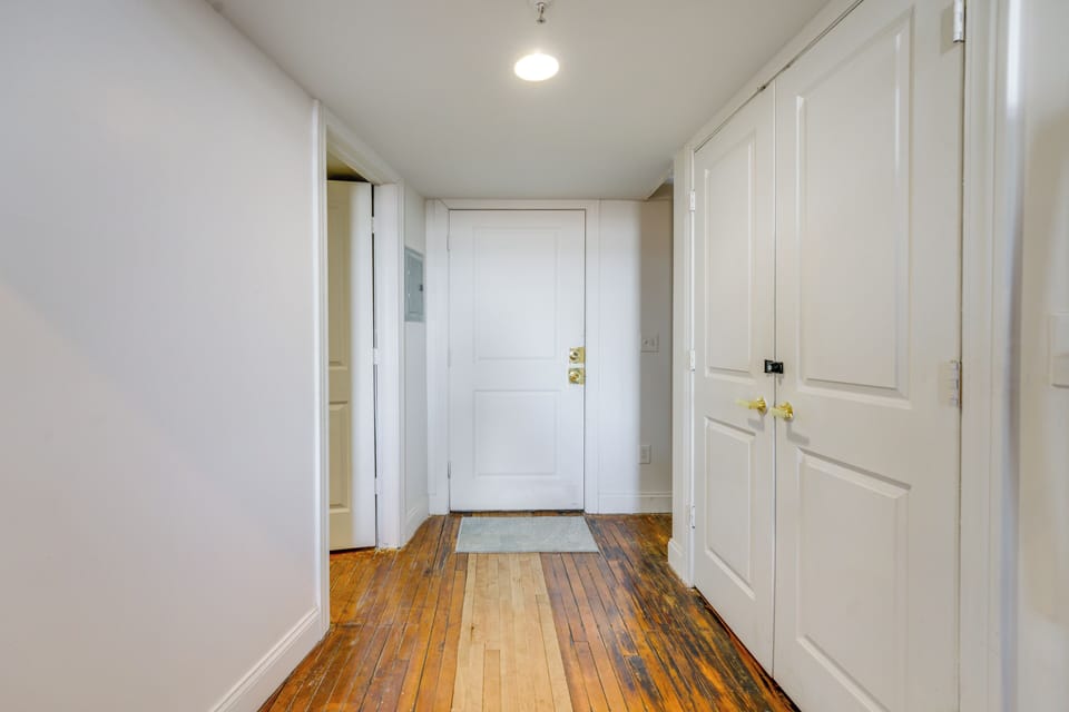 Interior Entryway