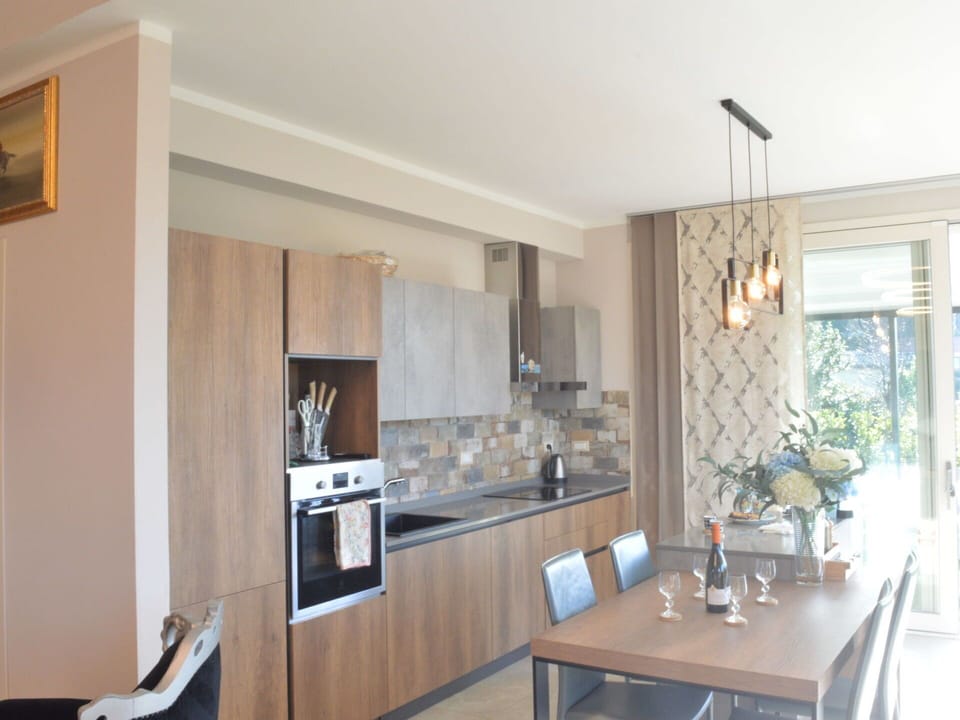 Mountainous Landforms, Mountain, Tree, Winter, Hill, Snow, Highland, Mountain Range, Landscape, Hill Station