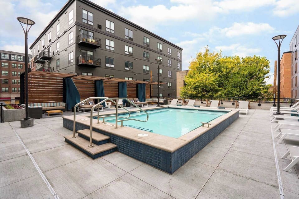 Outdoor pool 