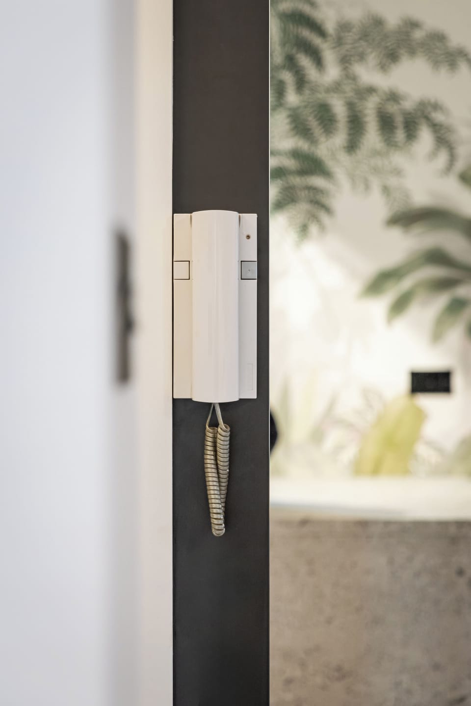 Building access via internal intercom for guests convenience 