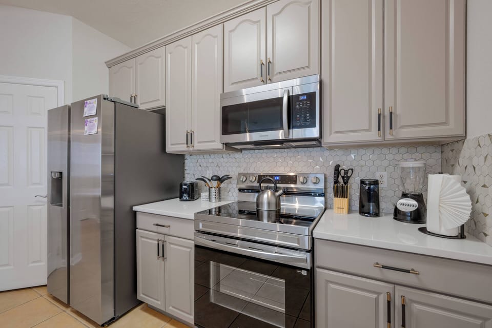 Kitchen with full size appliances