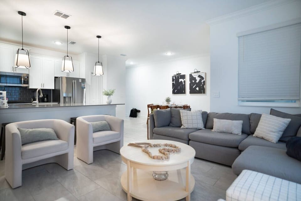 Communal lounge / TV room,Living Room