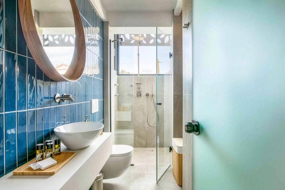 Villa Water image