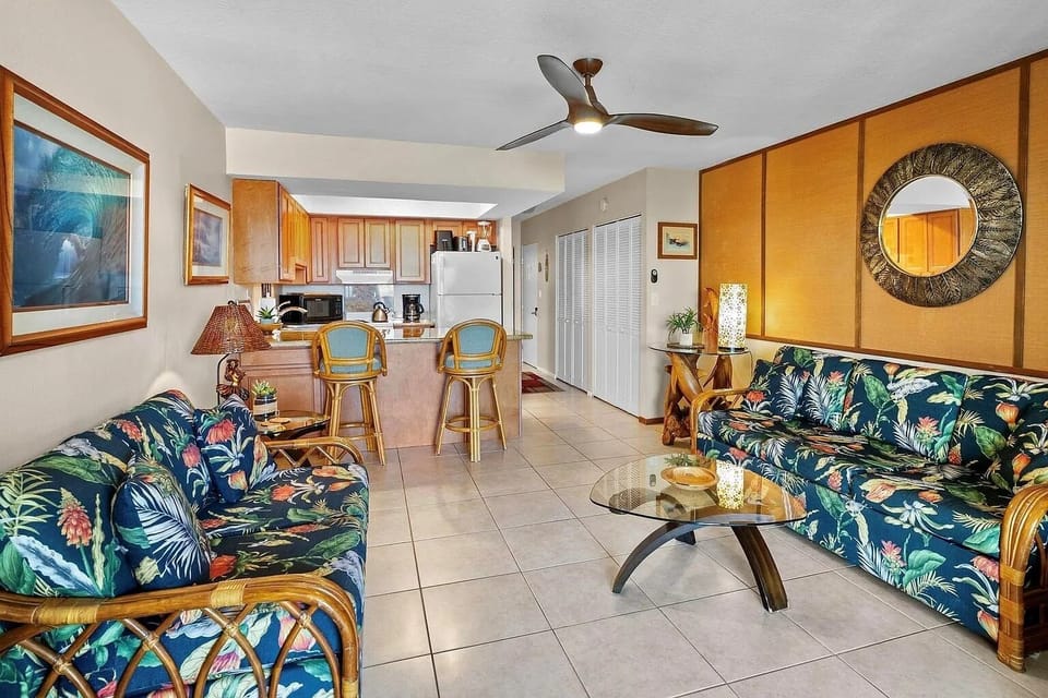 Closets to hold beach gear and bar stools to enjoy a meal at the bar.