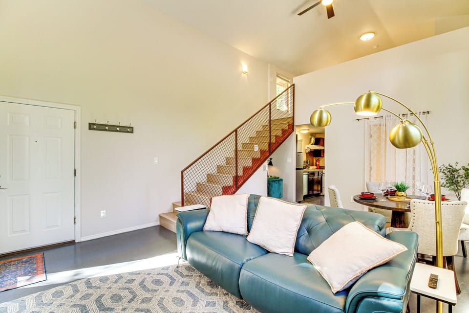 Living Room | Smart TV | 1st Floor