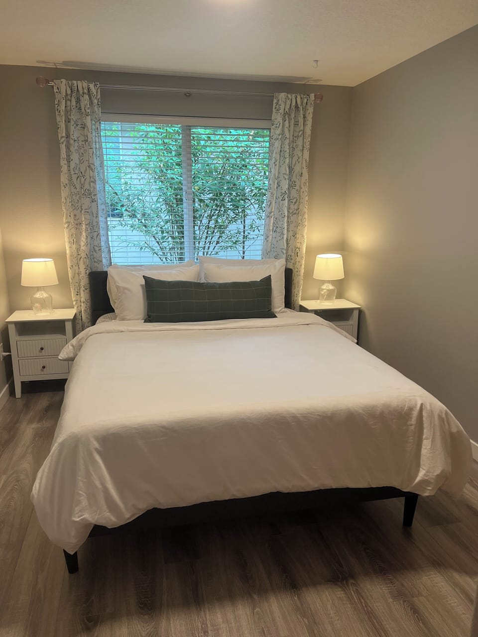 Queen bedroom.