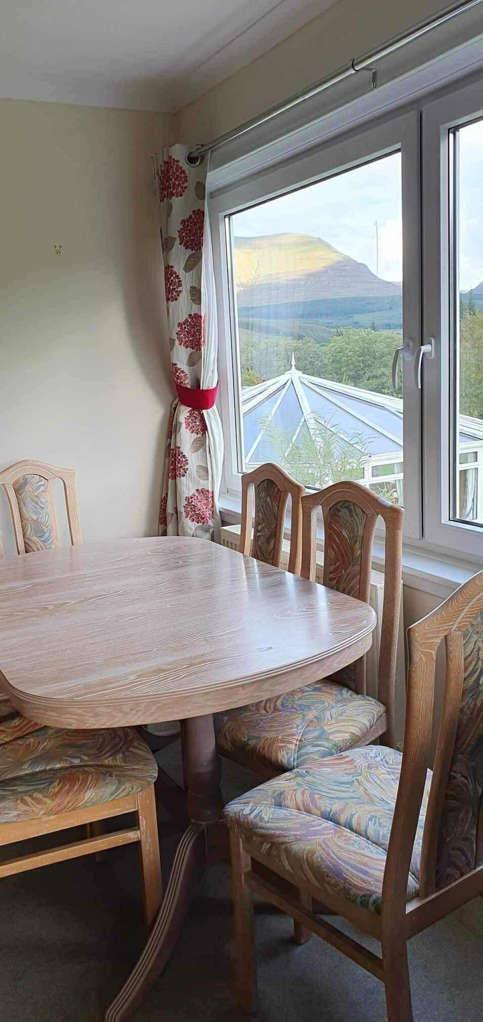 Dining Area looking to Ben Wyvis