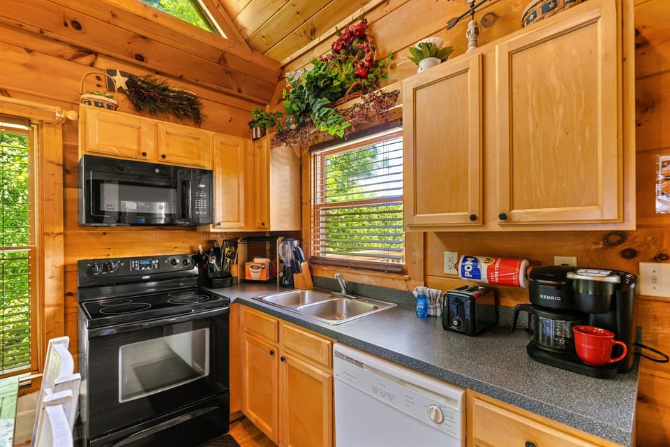 Well equipped kitchen for creating delicious memories.