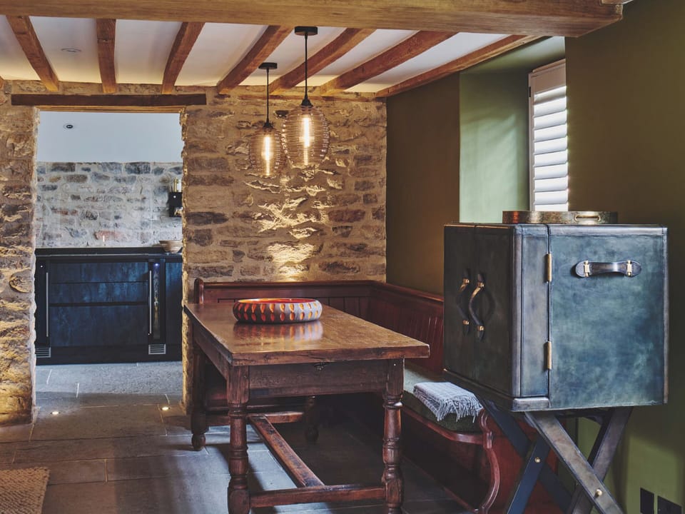 Cedar Cottage, Wells
