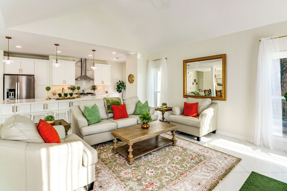 Living Room | Main Level | Smart TV | Free WiFi | Wood-Burning Fireplace
