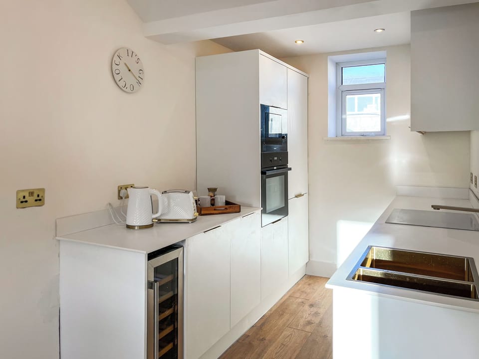 Kitchen | Apartment 3 - The Patricia Suite - Wakefield House, Blackpool